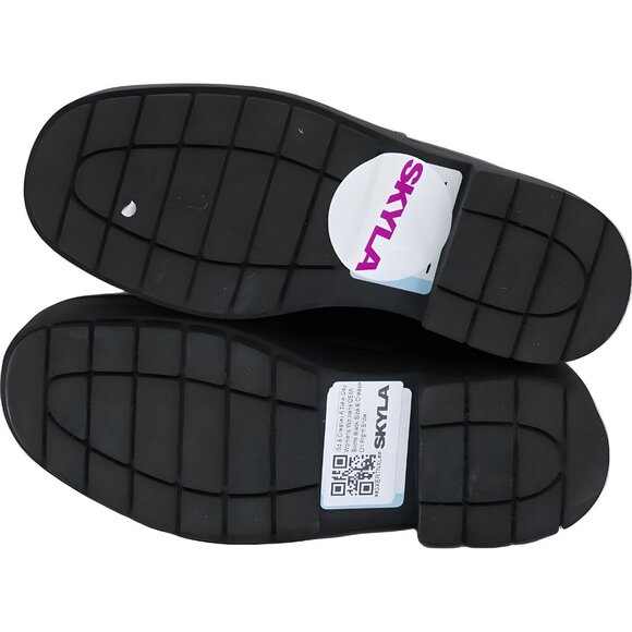 A New Day Women's Black Demi Boots Size 8 - Creased Right Shoe - Picture 6 of 6